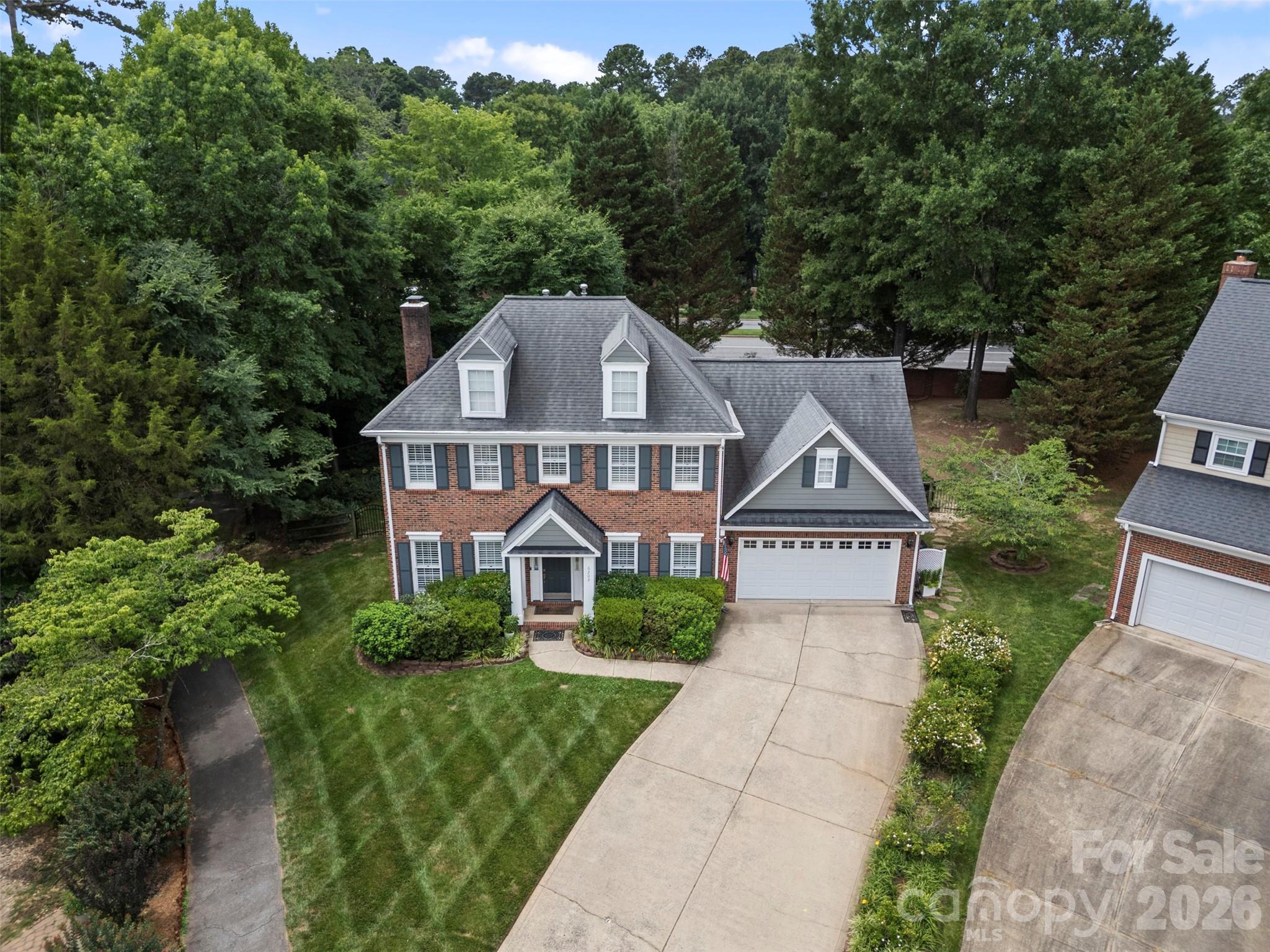 6202 Hickory Cove Lane — Charlotte