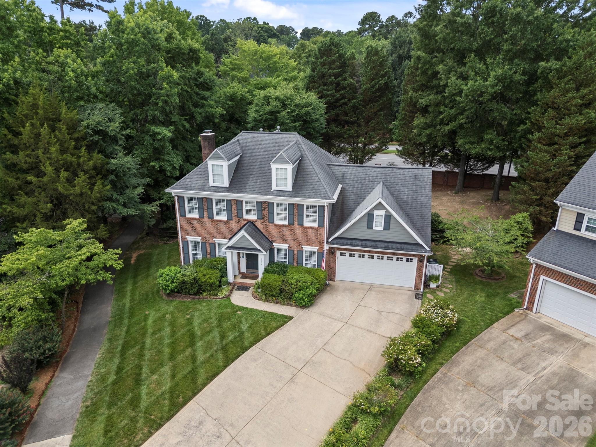 6202 Hickory Cove Lane — Charlotte