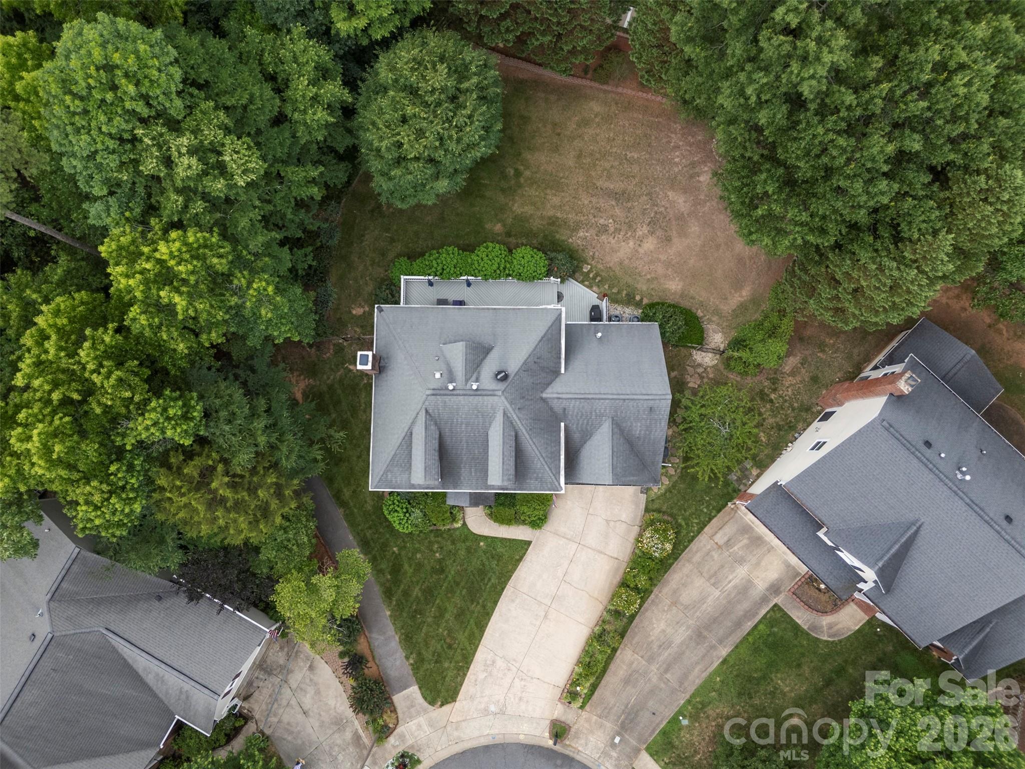 6202 Hickory Cove Lane — Charlotte