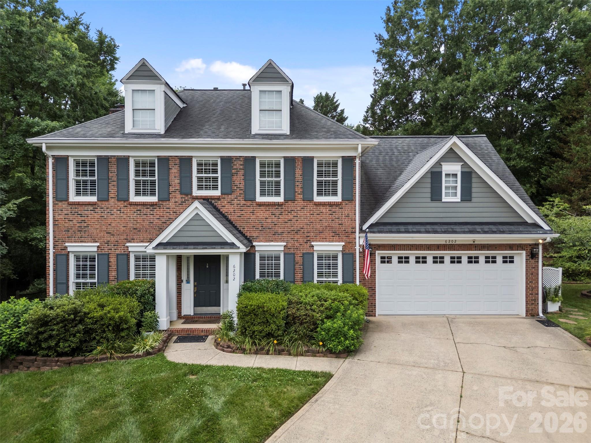 6202 Hickory Cove Lane — Charlotte