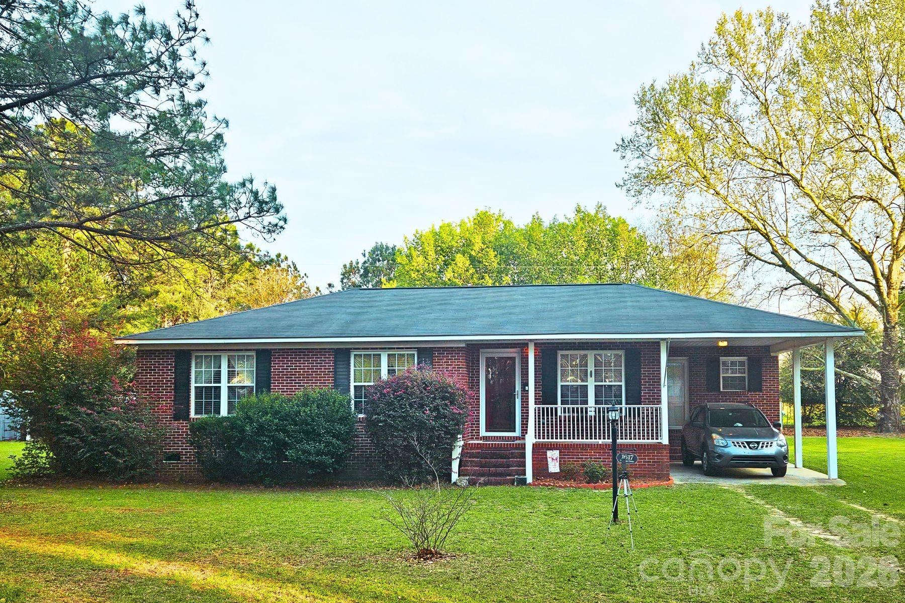1617 Shampy Drive #A — Hartsville