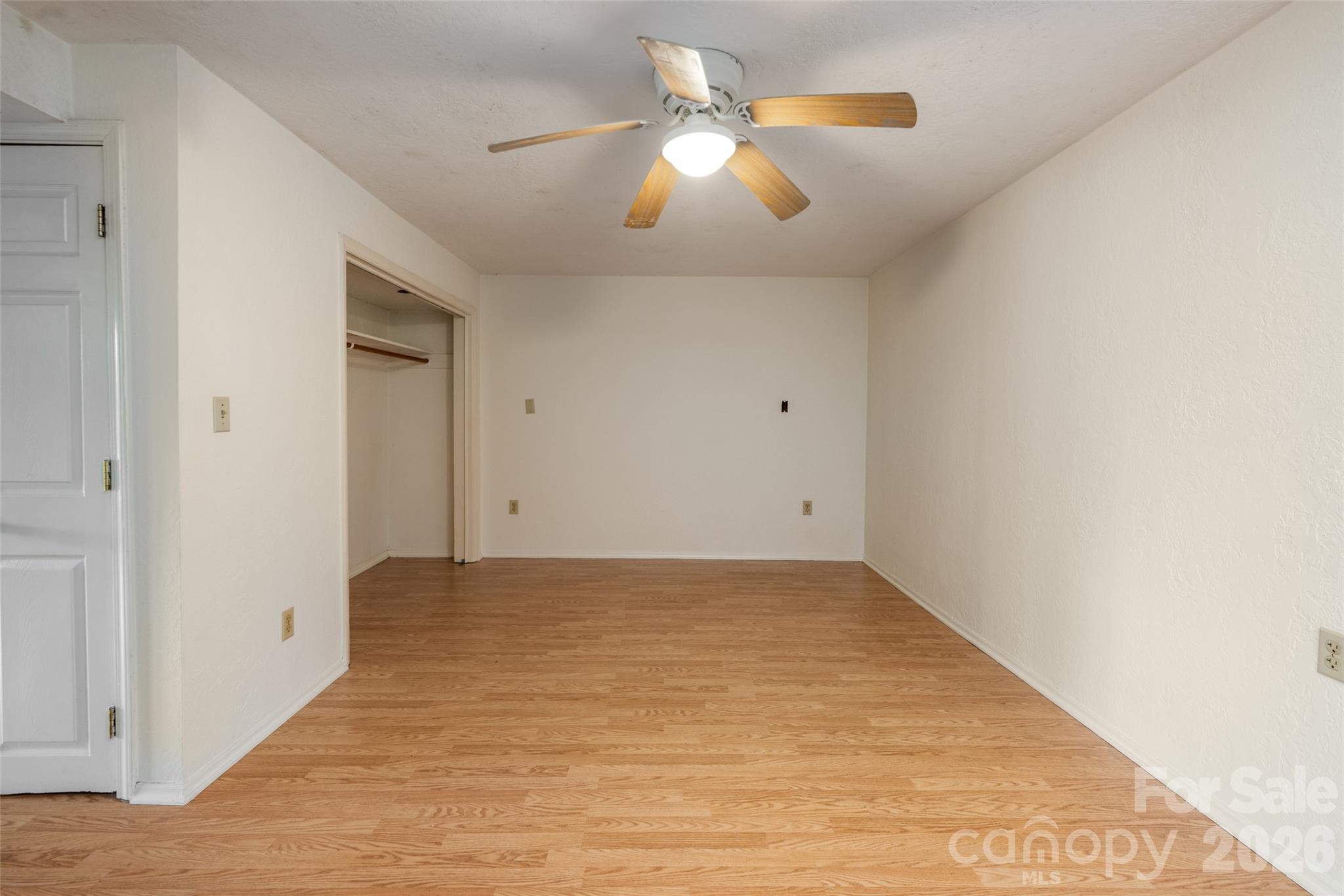 52 Blake Drive — Arden