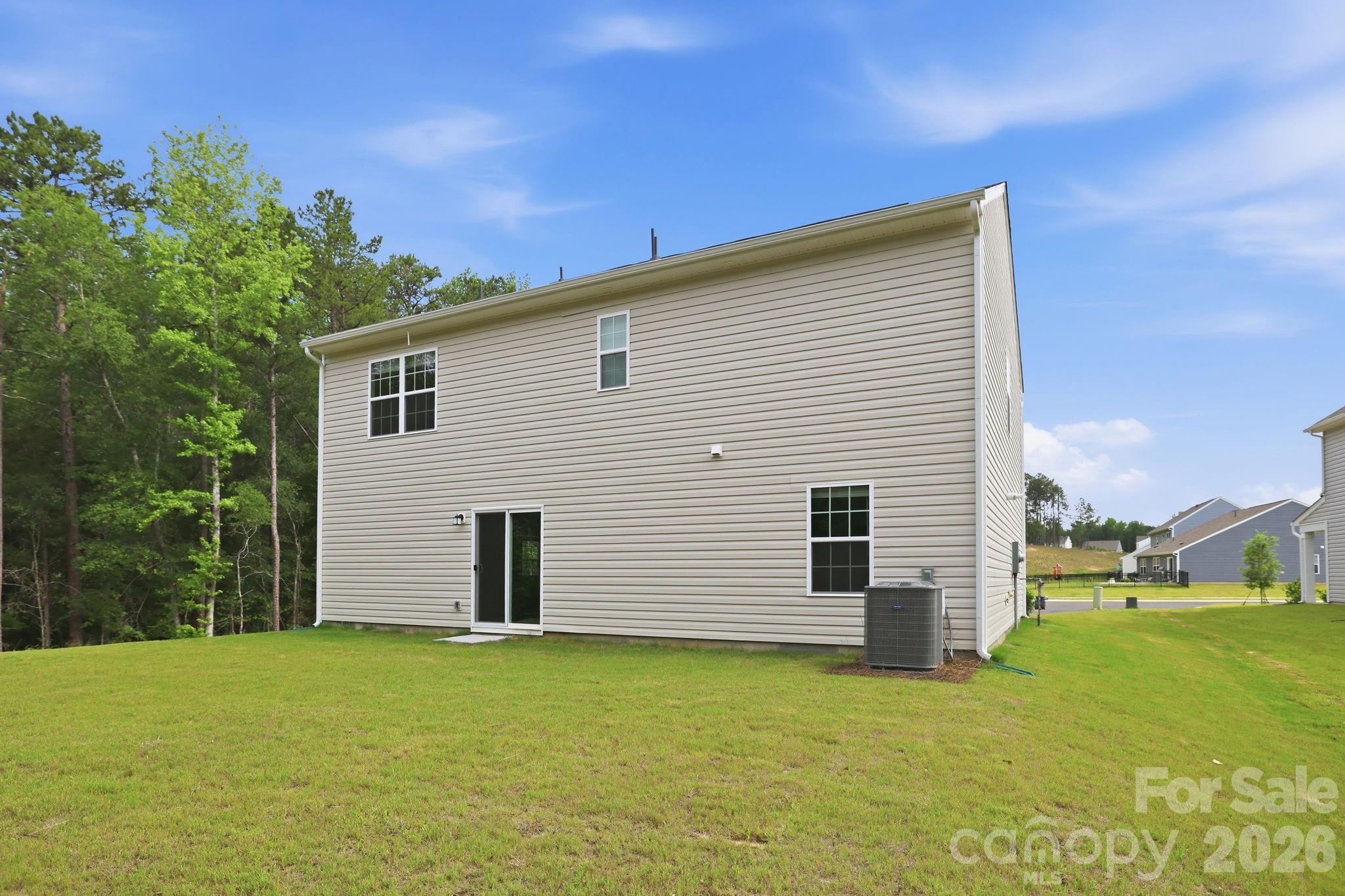 1821 River Crossing Lane — Edgemoor
