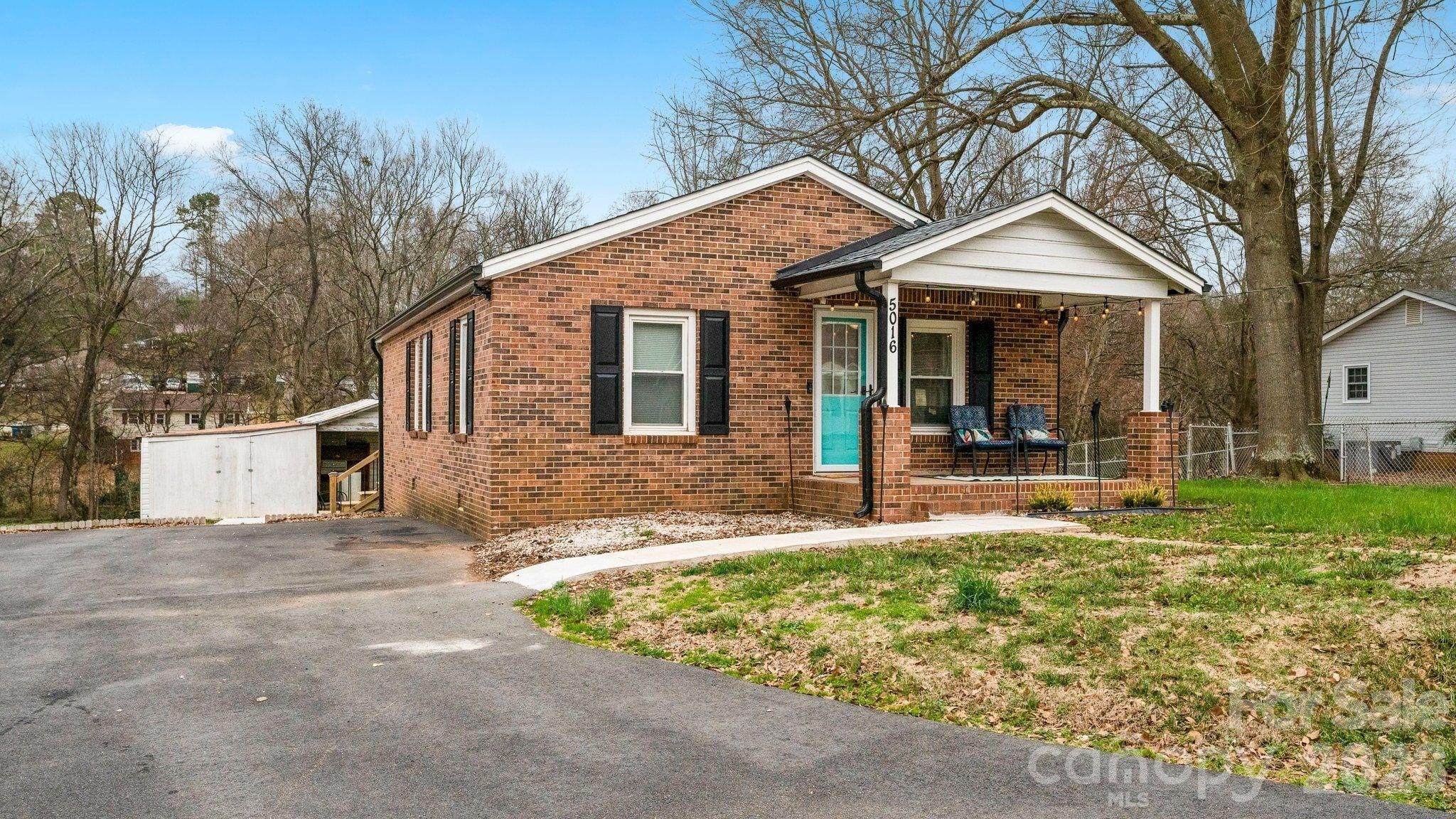 5016 Clearwater Lake Road — Mount Holly