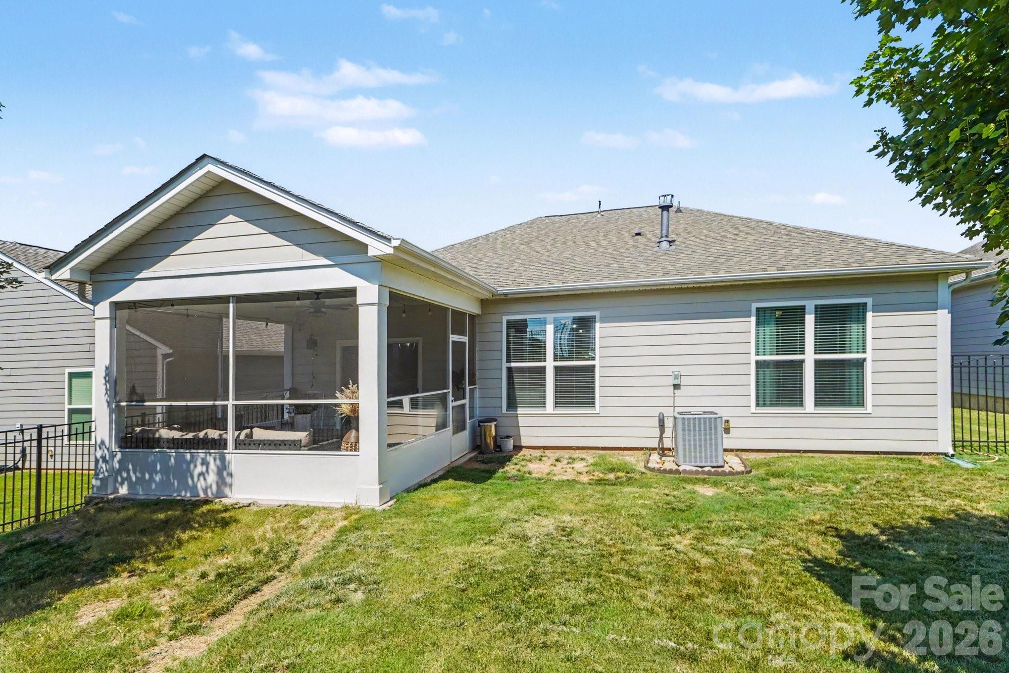 4267 Merrivale Drive — Lancaster