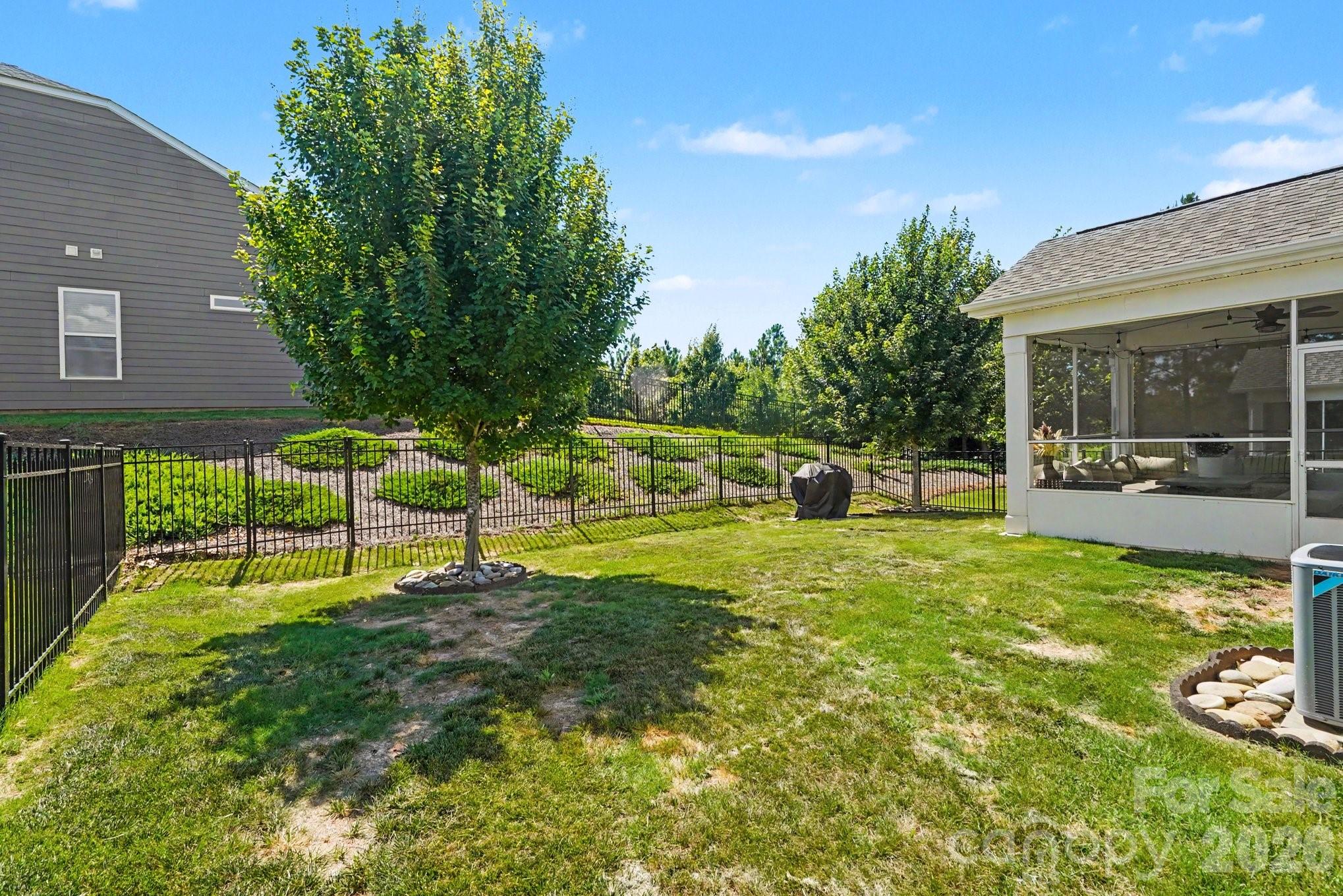 4267 Merrivale Drive — Lancaster