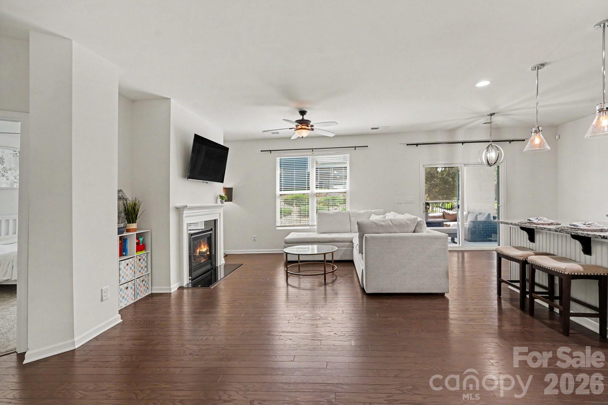 4267 Merrivale Drive — Lancaster