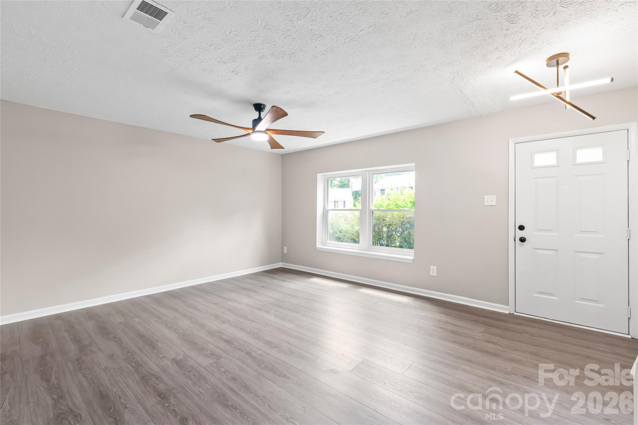 1221 Scaleybark Road #F — Charlotte
