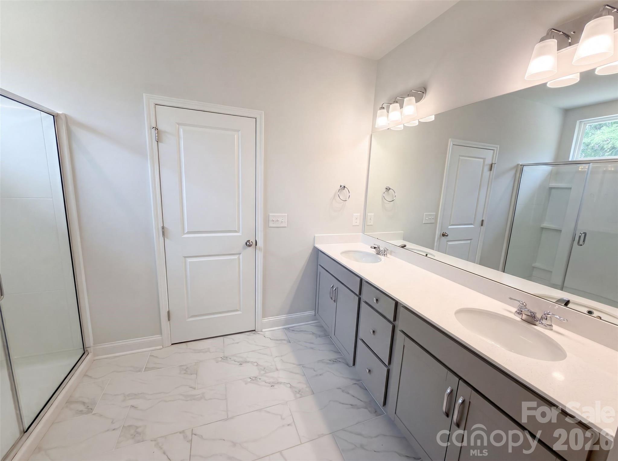 1217 Black Walnut Street — Monroe