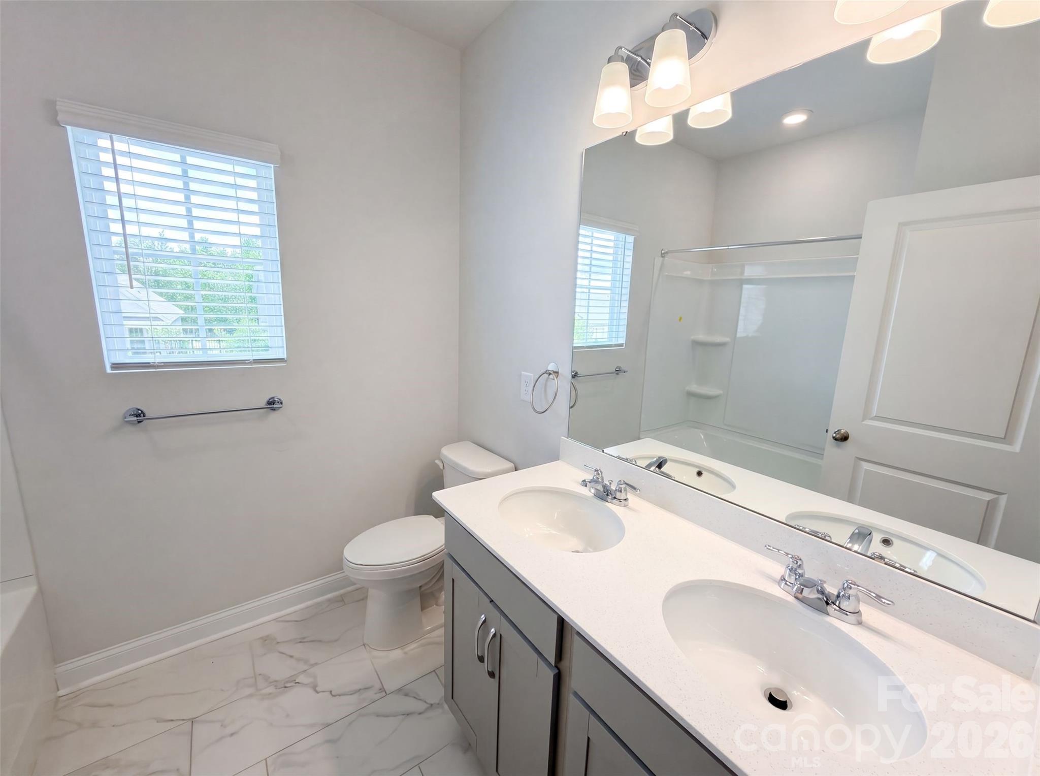 1217 Black Walnut Street — Monroe