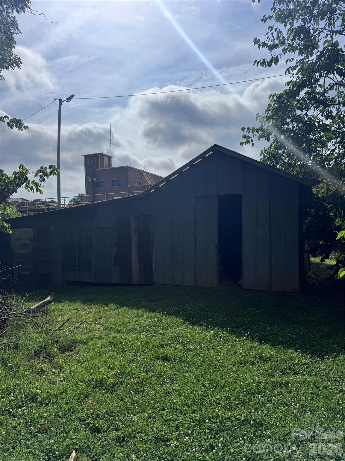 206 9th Street — Belmont