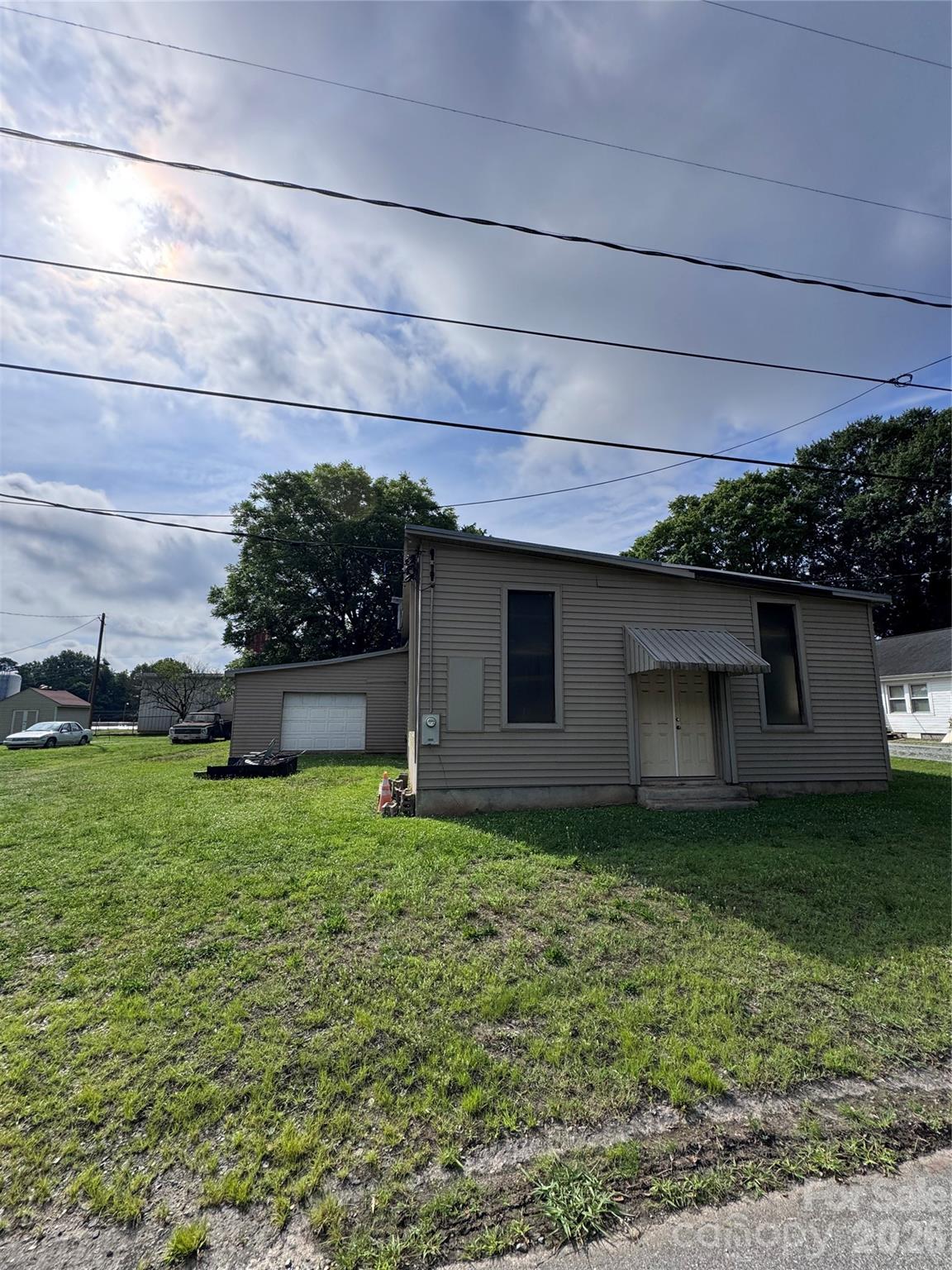 206 9th Street — Belmont
