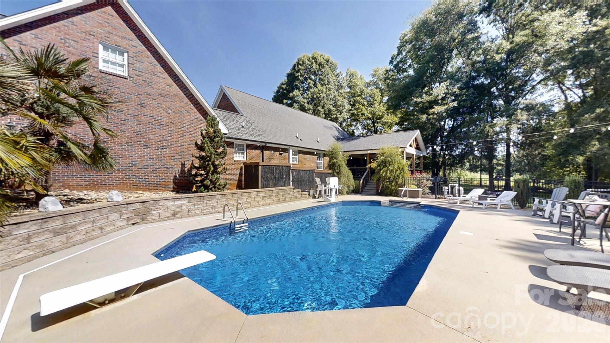 870 McRee Road — Lincolnton