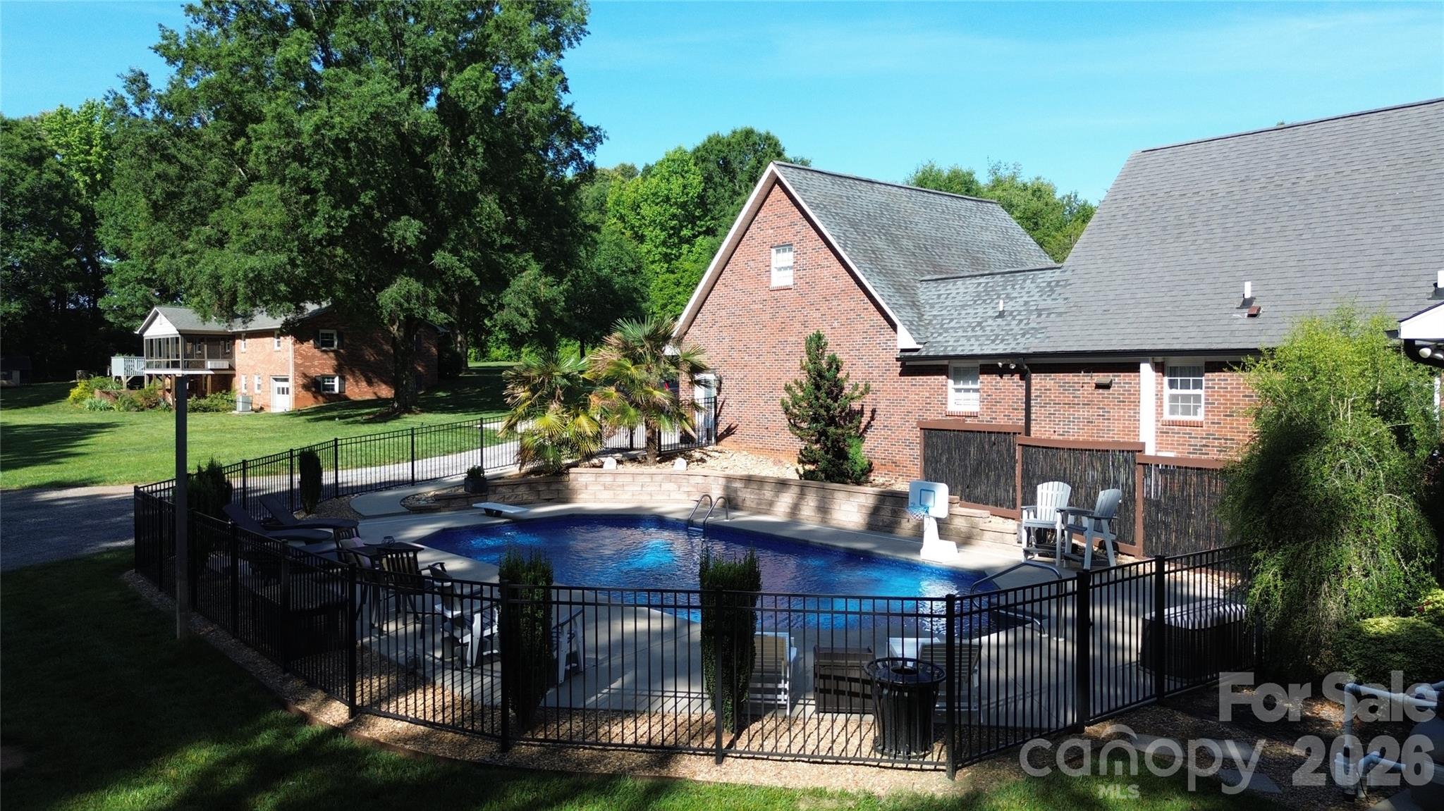 870 McRee Road — Lincolnton