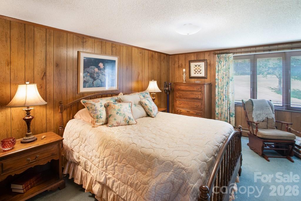 293 Dillardtown Road — Sylva