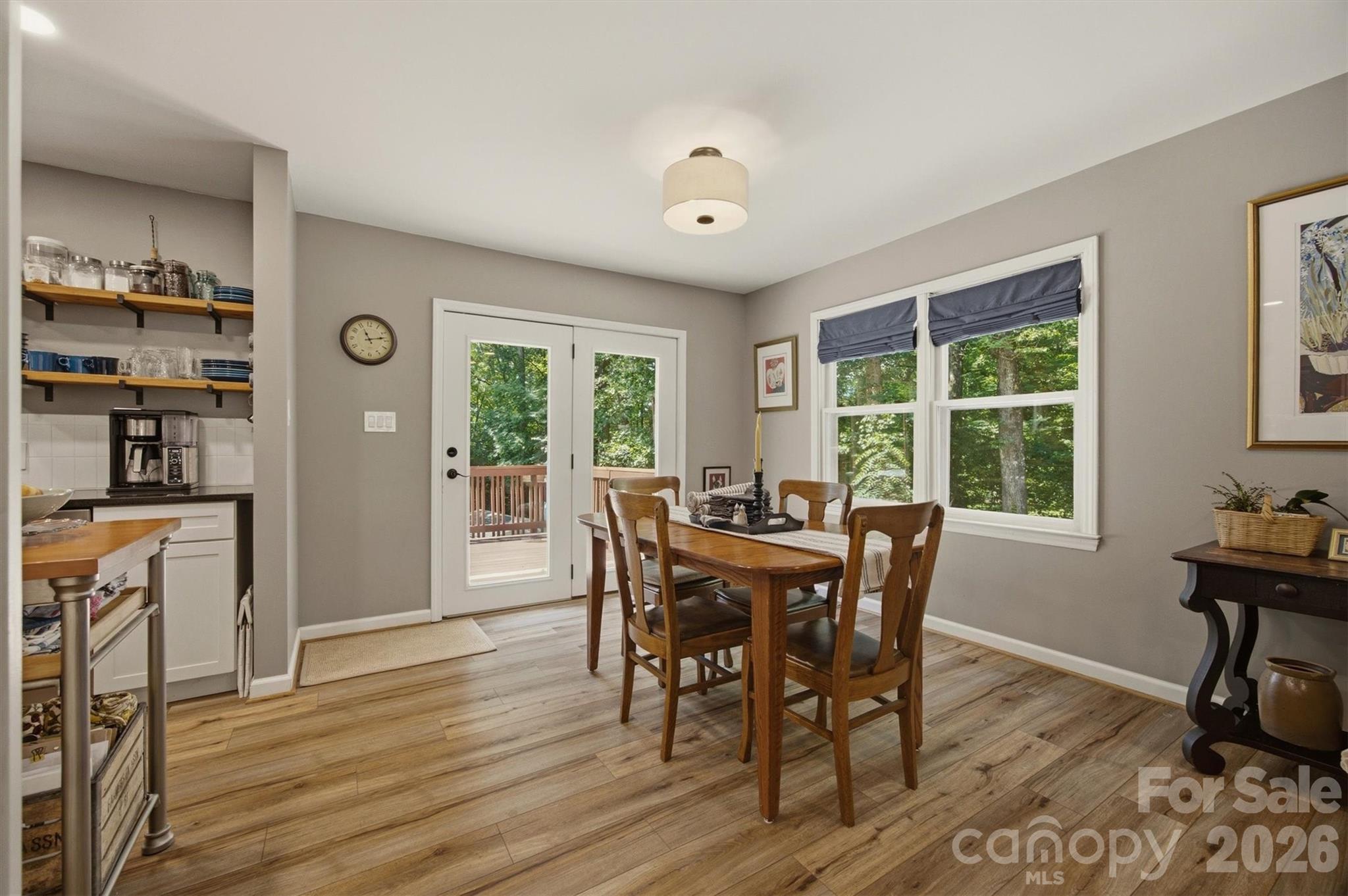 104 Oakwood Drive — Morganton