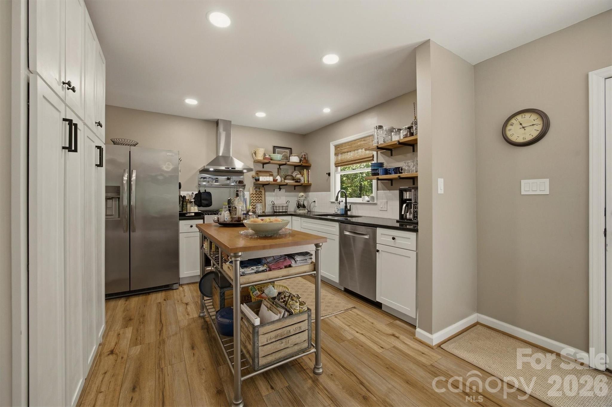 104 Oakwood Drive — Morganton