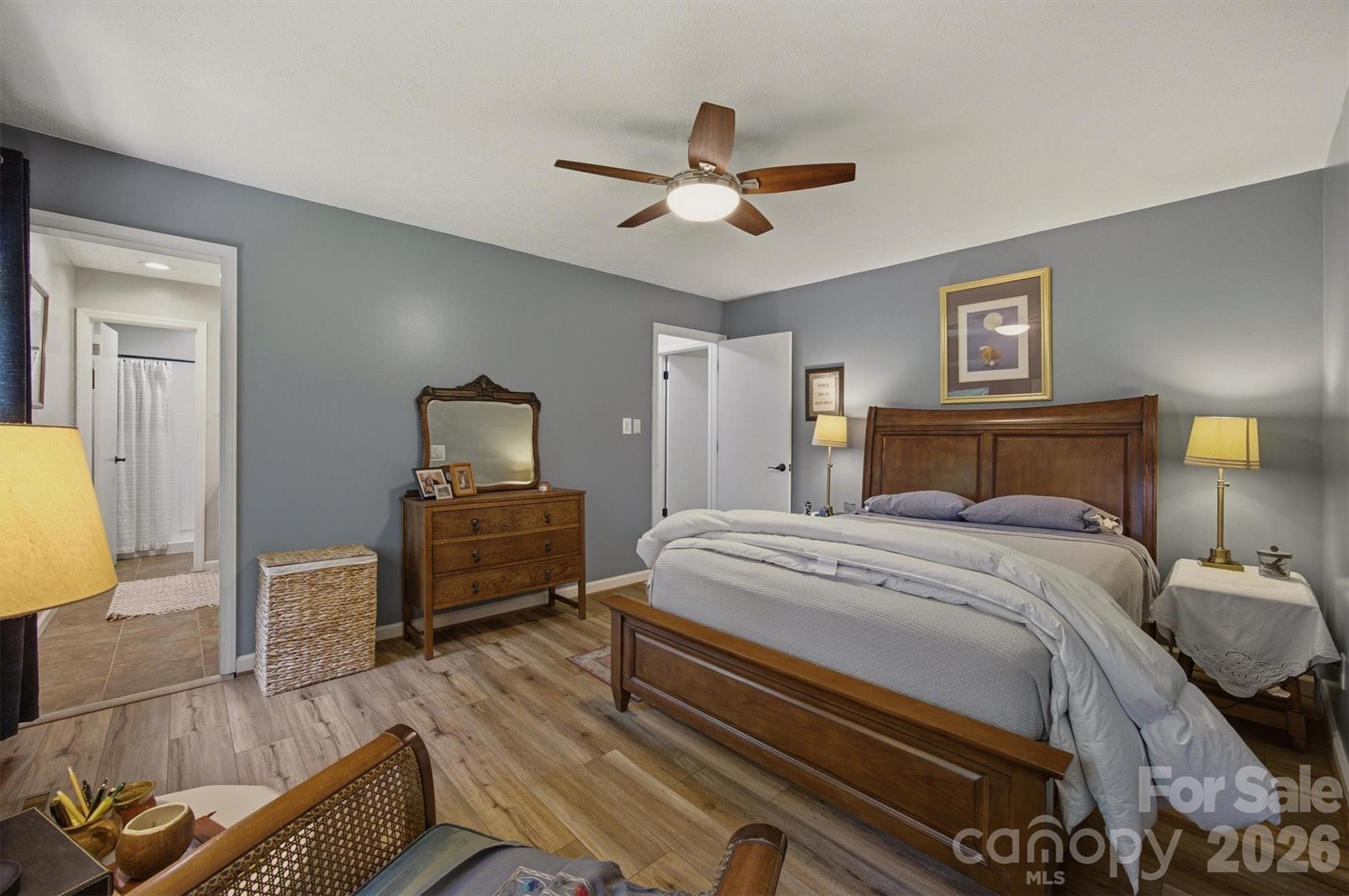 104 Oakwood Drive — Morganton