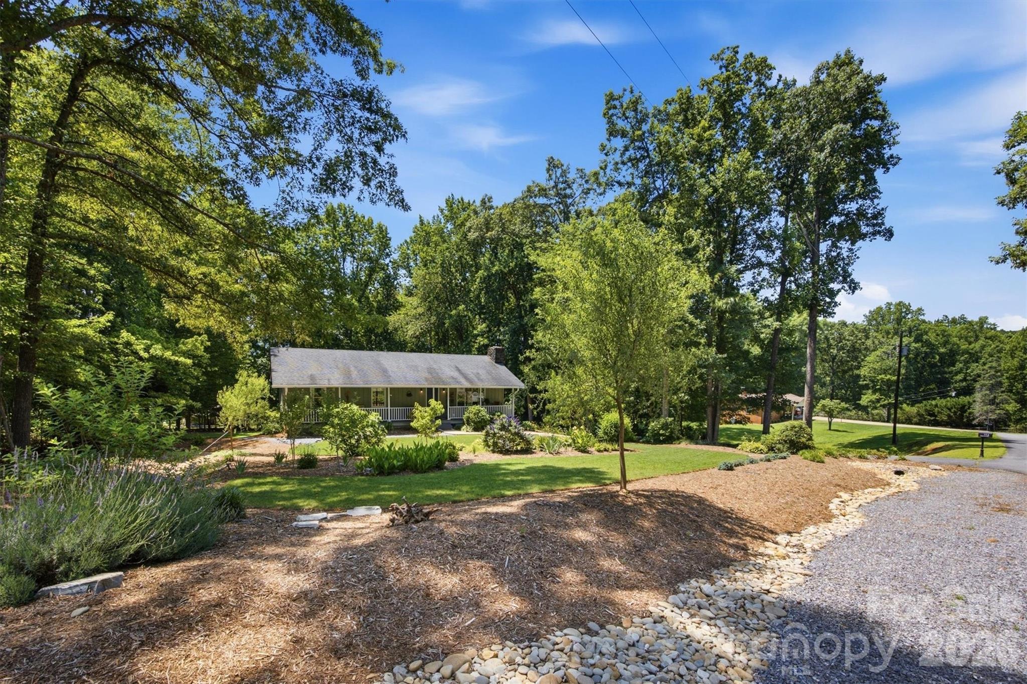 104 Oakwood Drive — Morganton