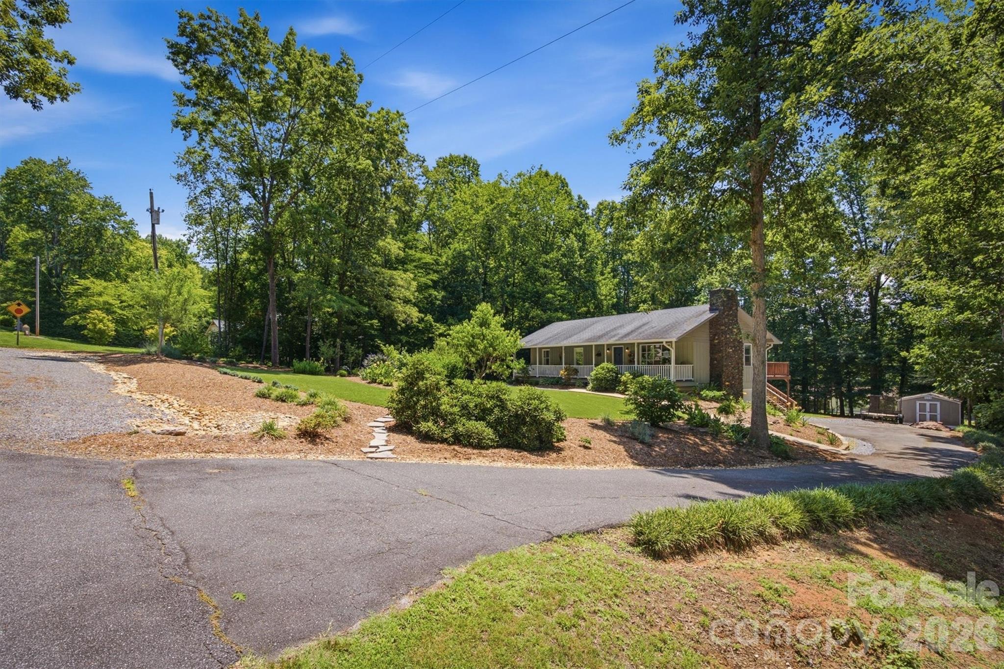 104 Oakwood Drive — Morganton