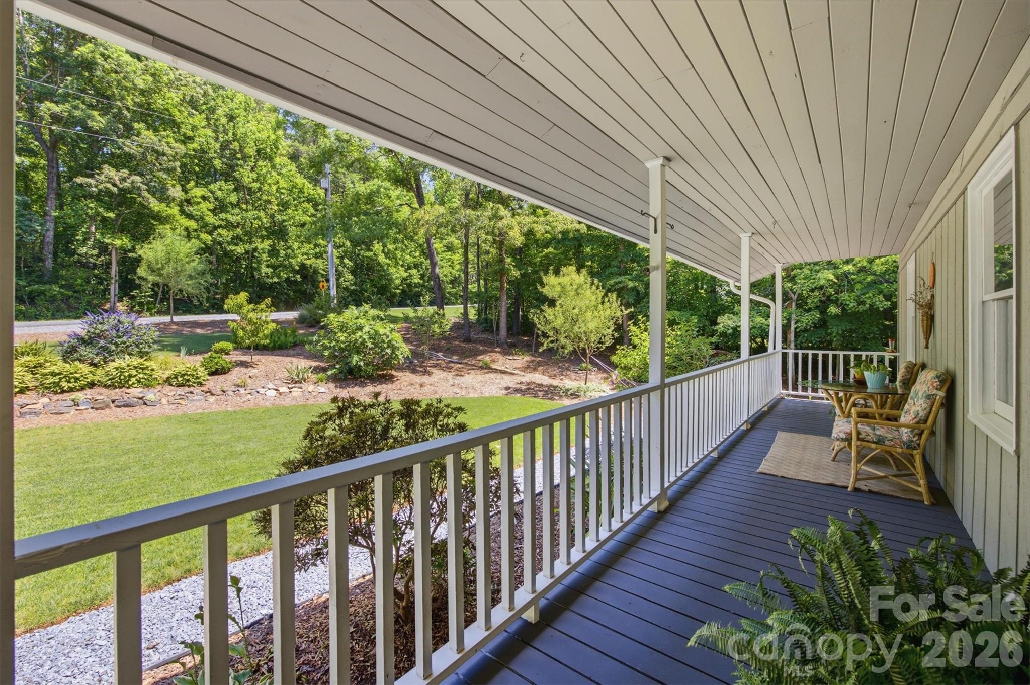 104 Oakwood Drive — Morganton
