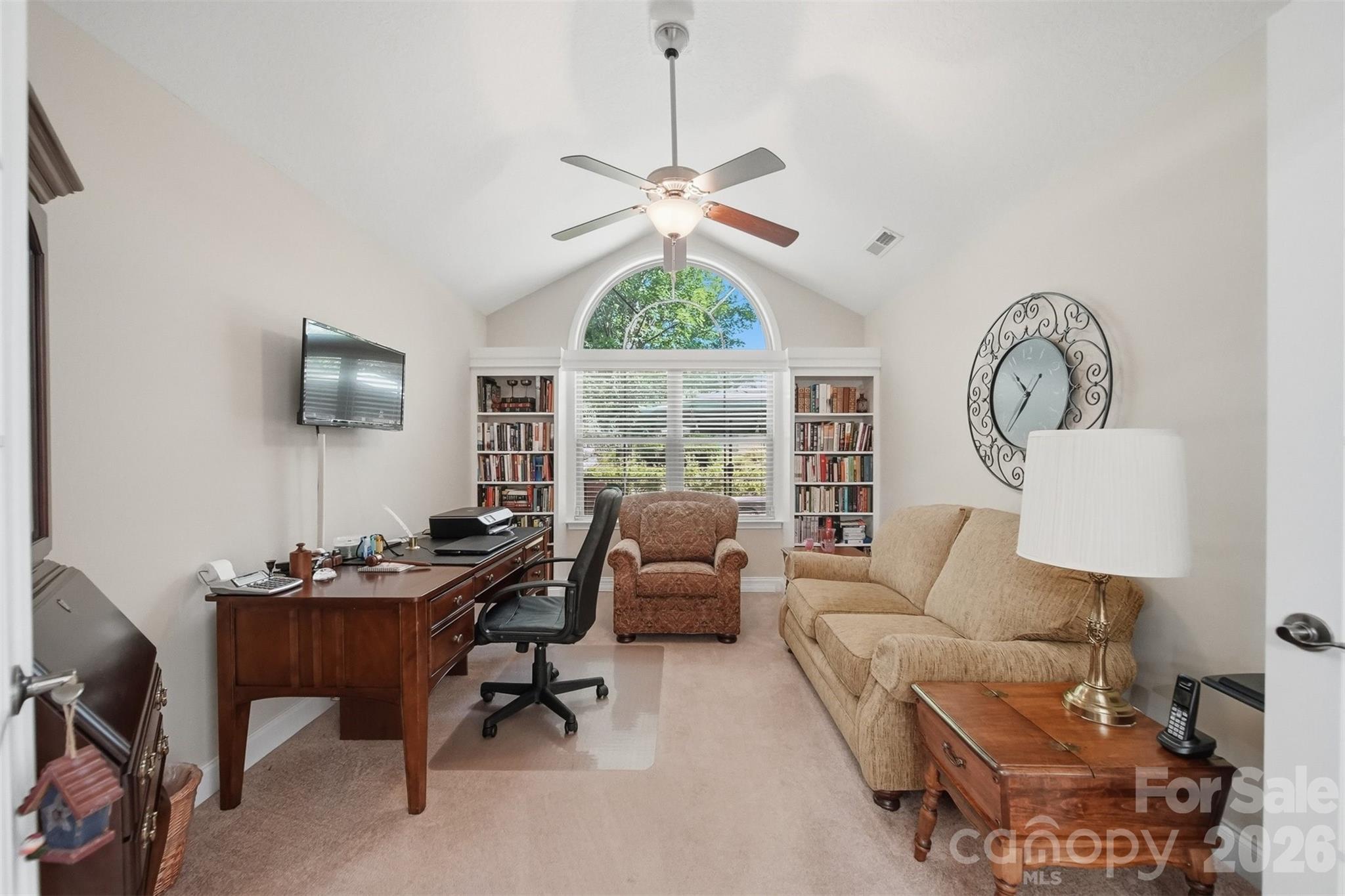 808-C Wynnshire Drive — Hickory
