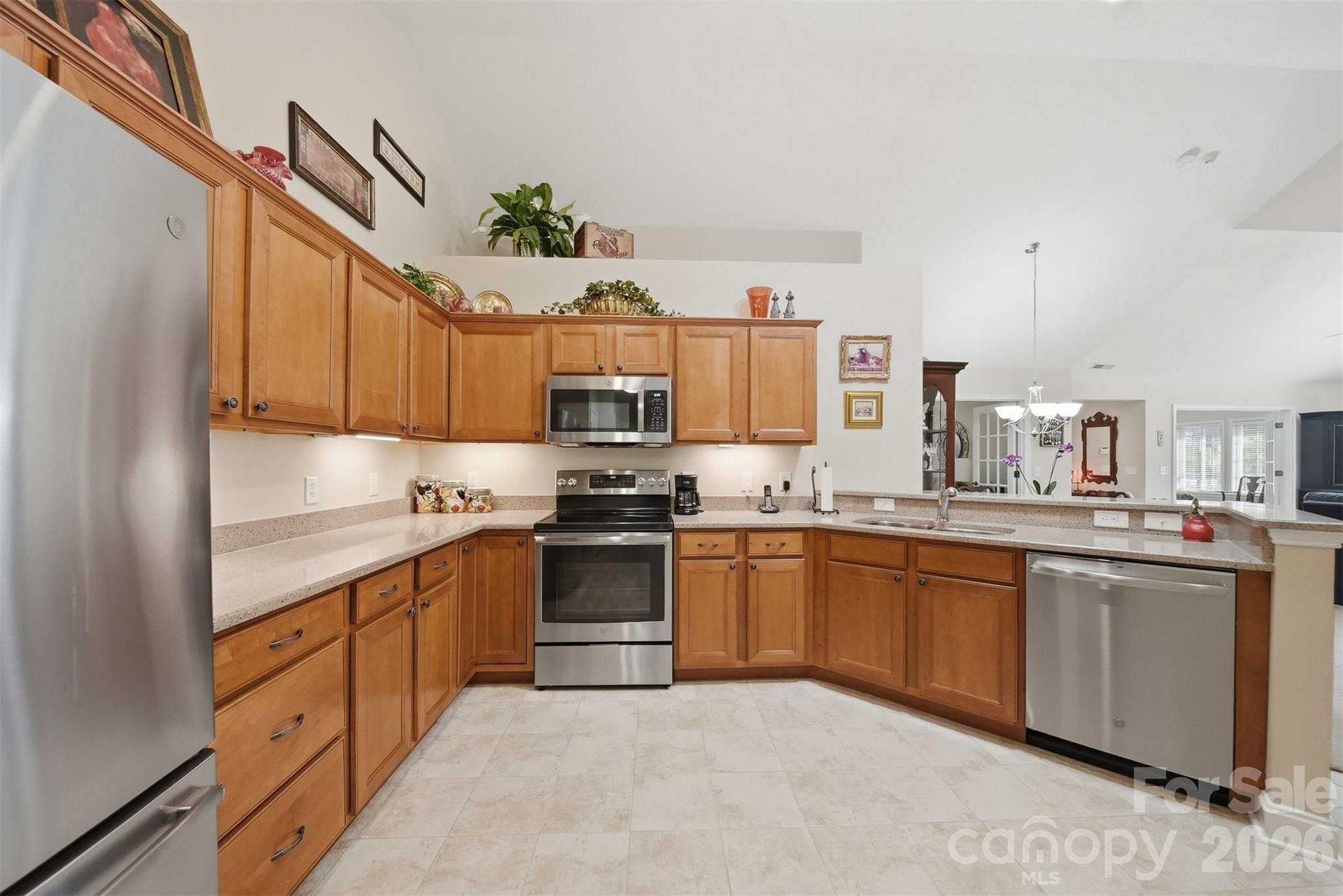 808-C Wynnshire Drive — Hickory