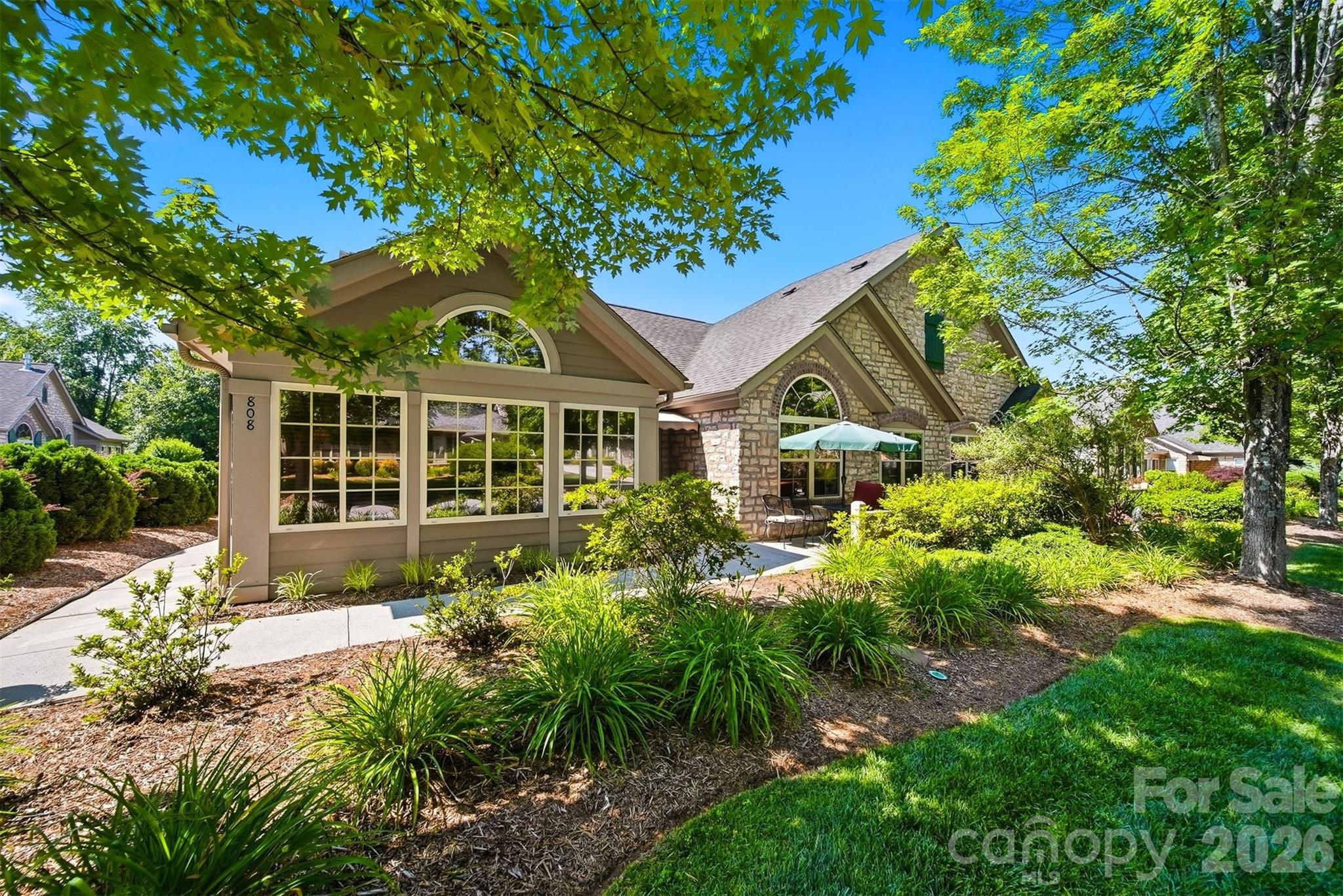 808-C Wynnshire Drive — Hickory