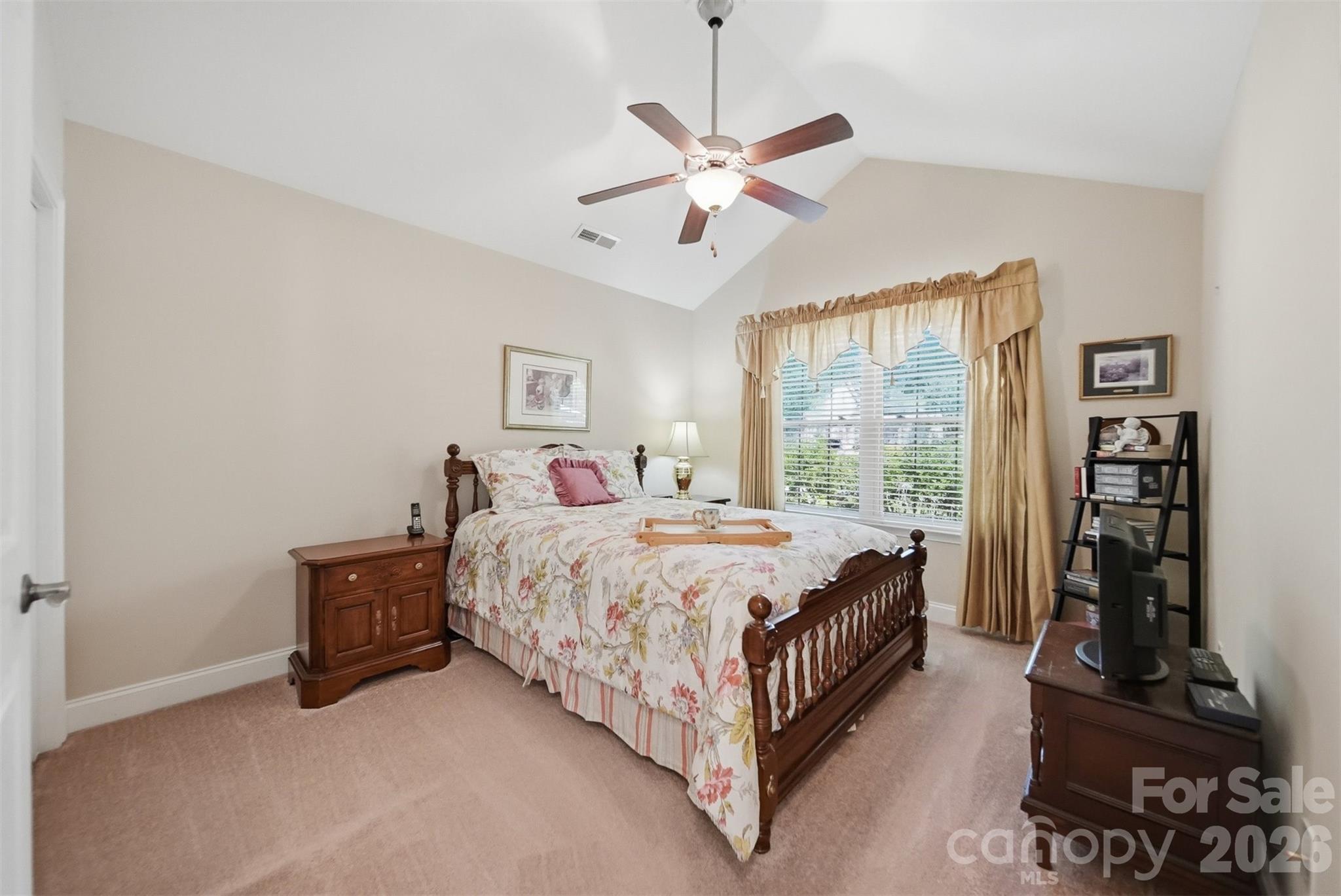 808-C Wynnshire Drive — Hickory