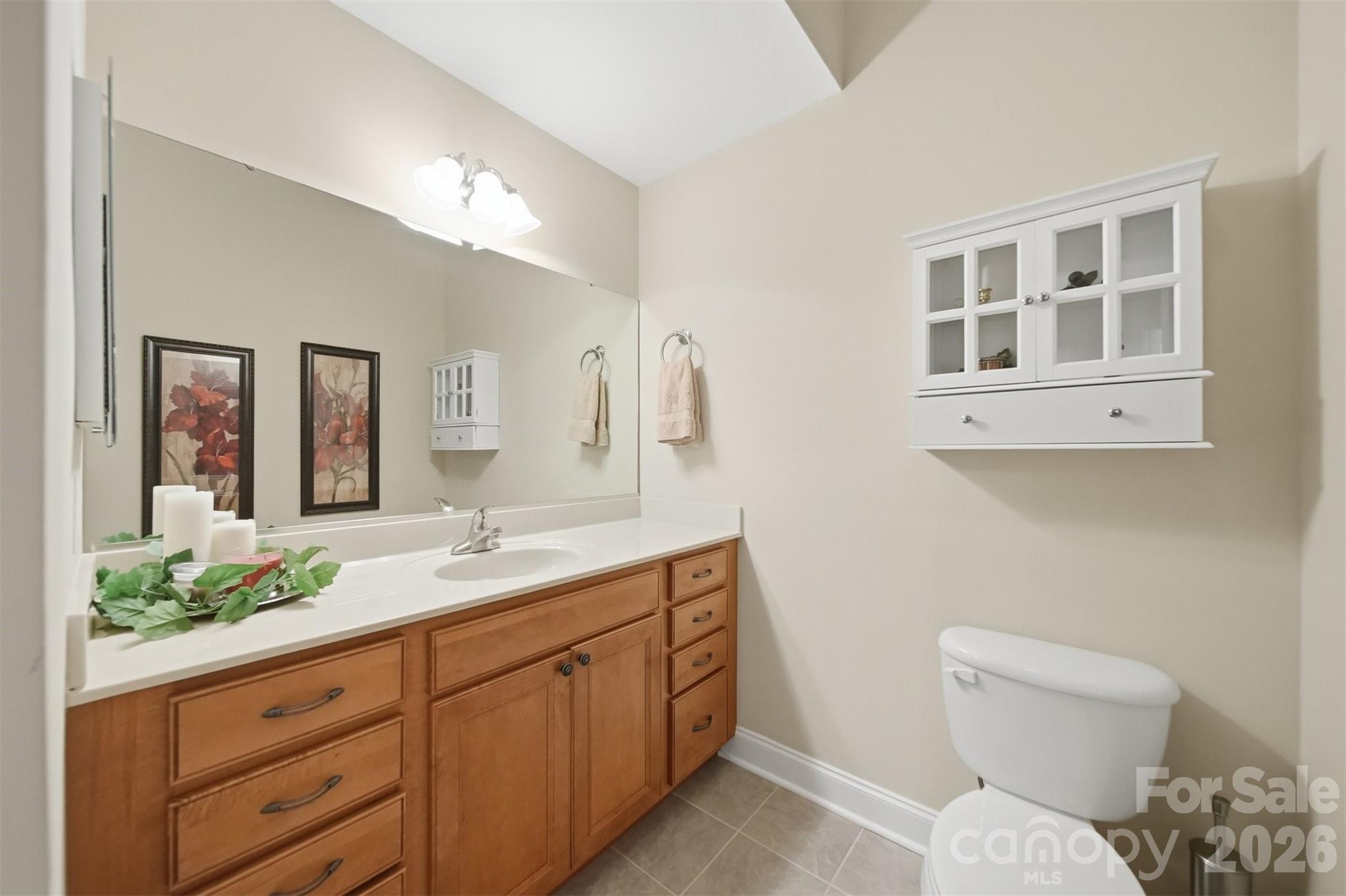 808-C Wynnshire Drive — Hickory