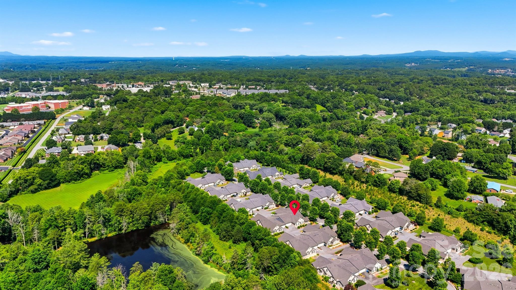 808-C Wynnshire Drive — Hickory