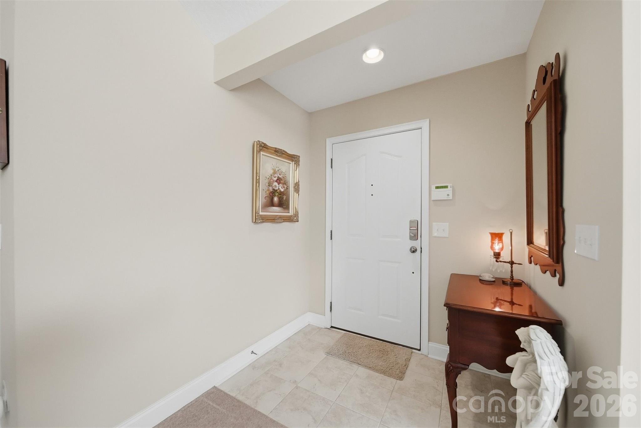 808-C Wynnshire Drive — Hickory