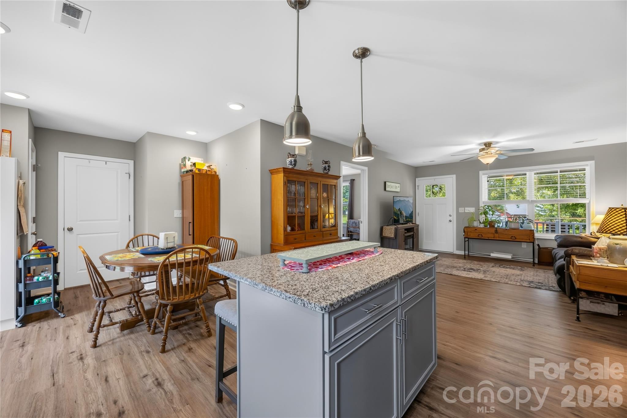 210 E 6th Street — Cherryville