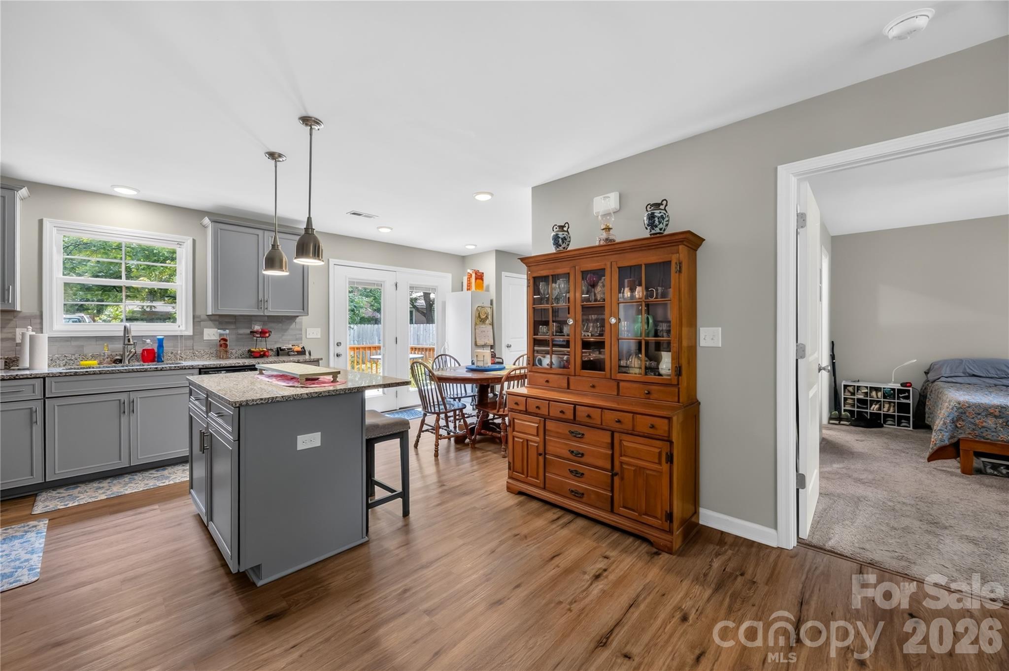 210 E 6th Street — Cherryville