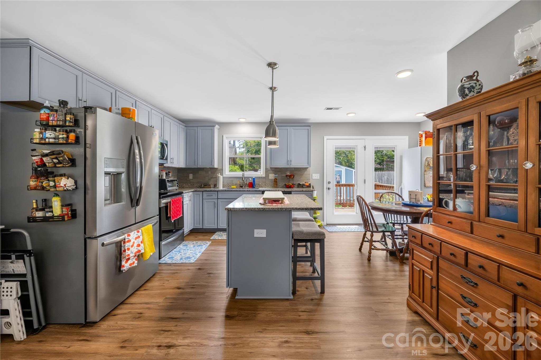 210 E 6th Street — Cherryville