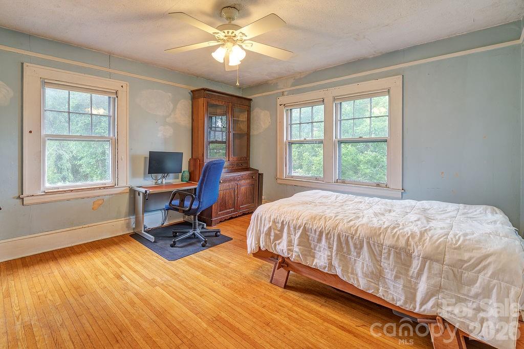 133 Westwood Place — Asheville