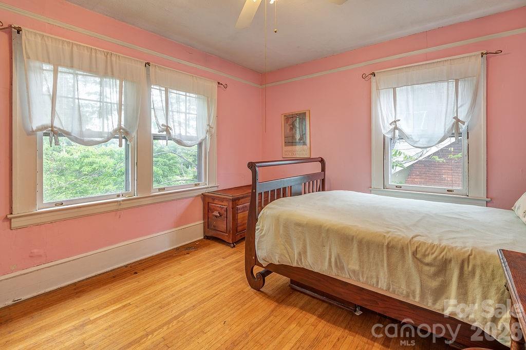 133 Westwood Place — Asheville