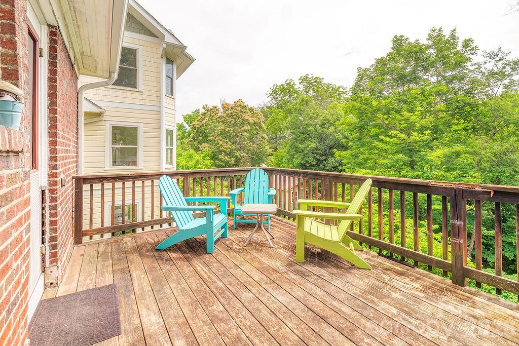 133 Westwood Place — Asheville