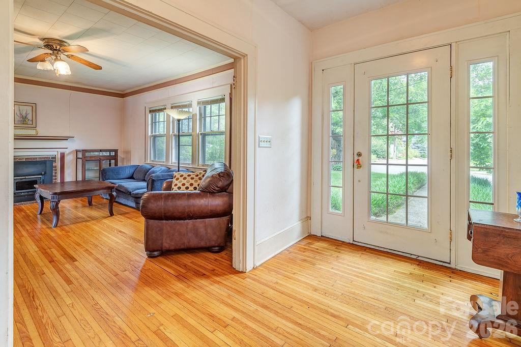 133 Westwood Place — Asheville