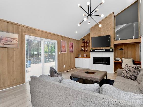 8401 Raintree Lane — Charlotte