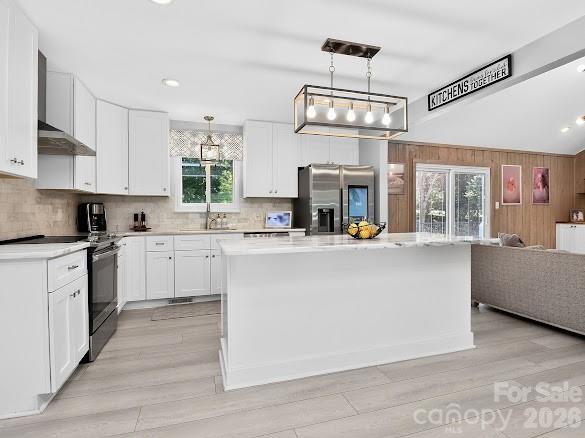 8401 Raintree Lane — Charlotte