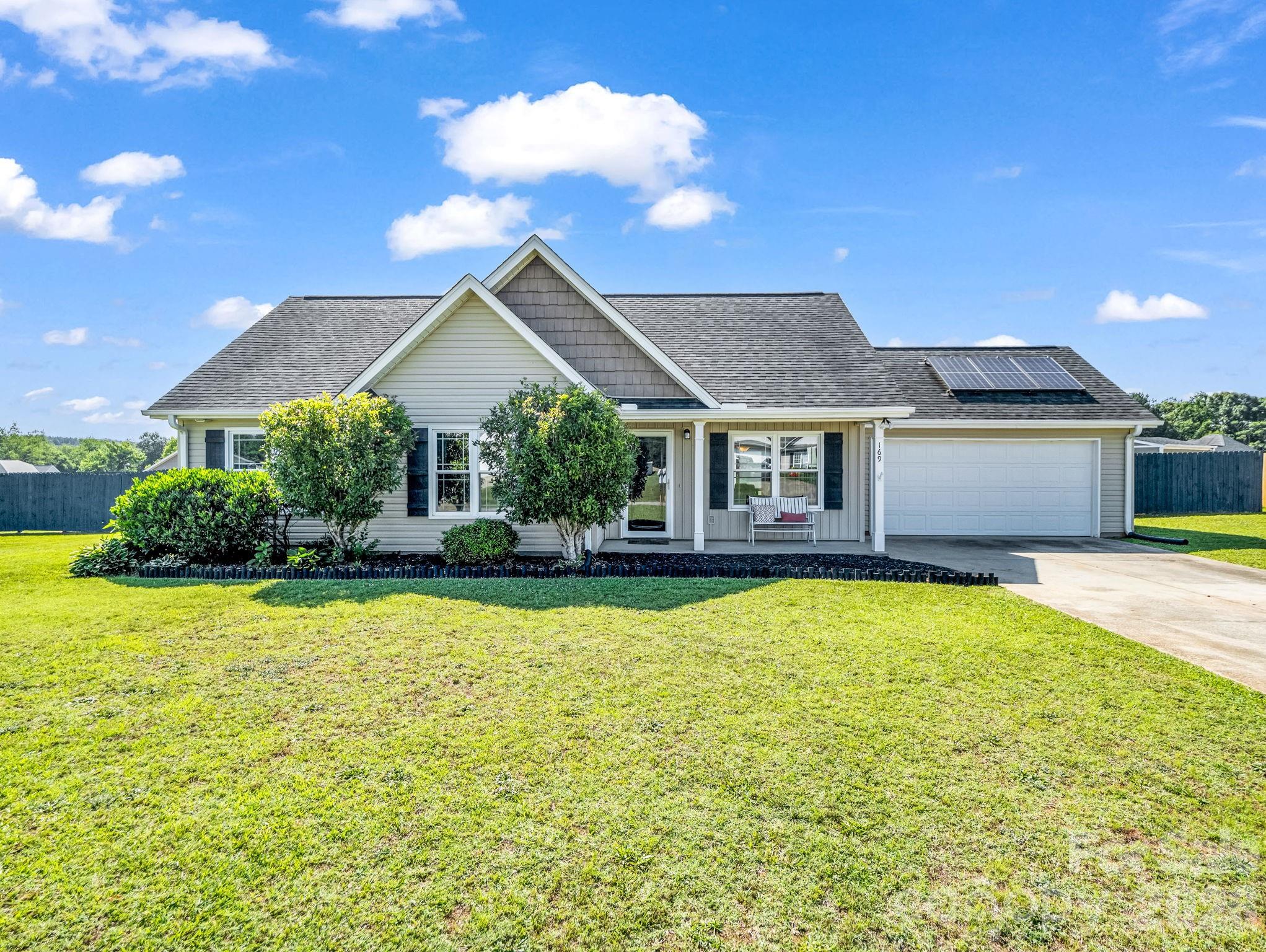169 Oak Brook Lane — Gaffney