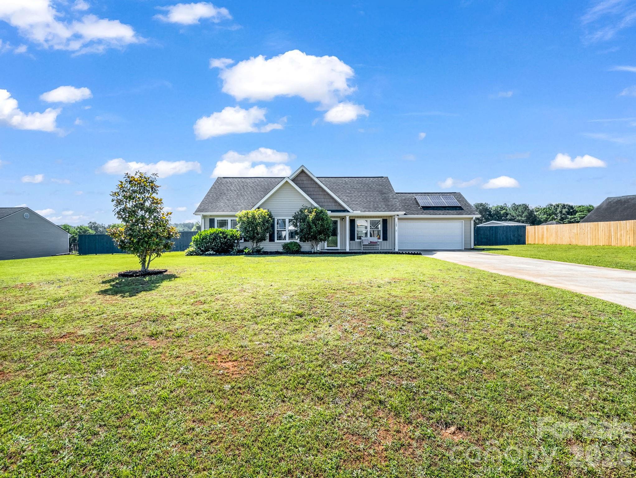 169 Oak Brook Lane — Gaffney