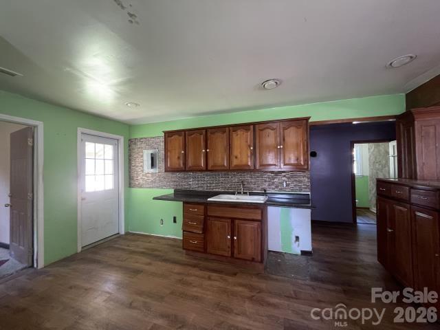 1212 Meadow Lane Lane — Charlotte