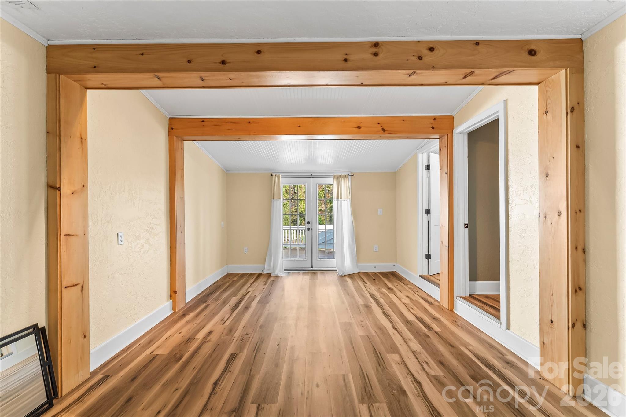 325 Dogwood Lane — Marion