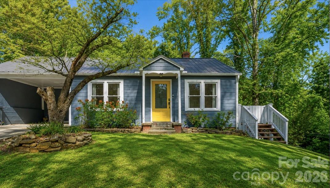 325 Dogwood Lane — Marion