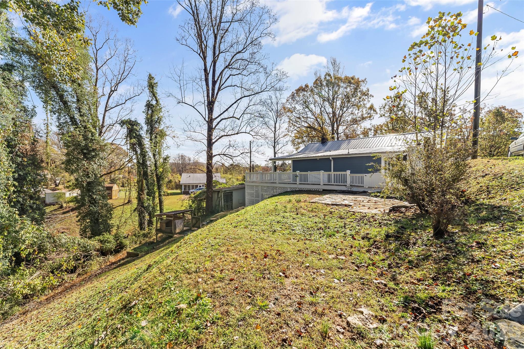 325 Dogwood Lane — Marion