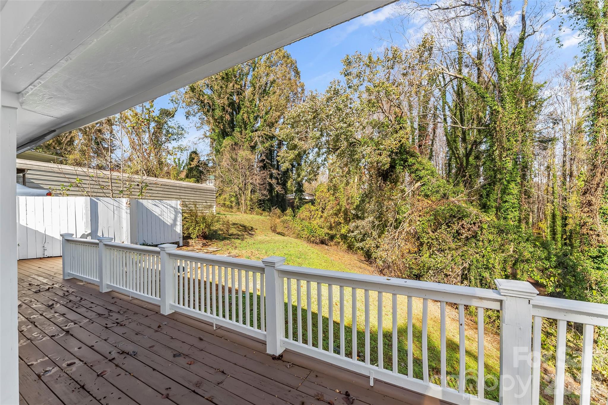 325 Dogwood Lane — Marion