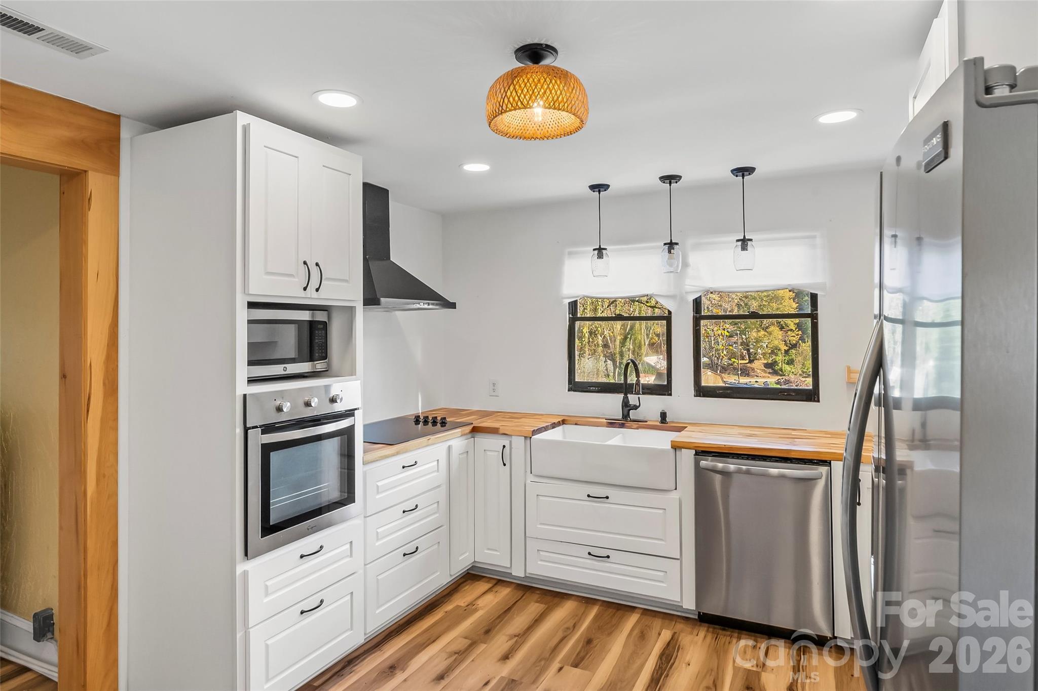 325 Dogwood Lane — Marion