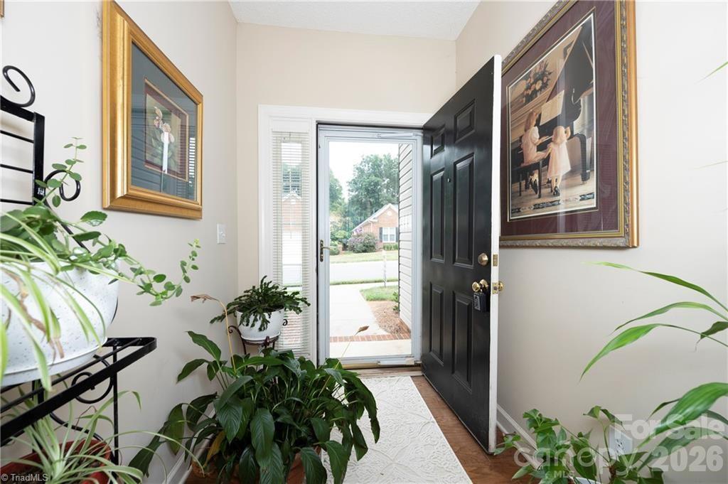 195 Stadium Oaks Drive — Clemmons